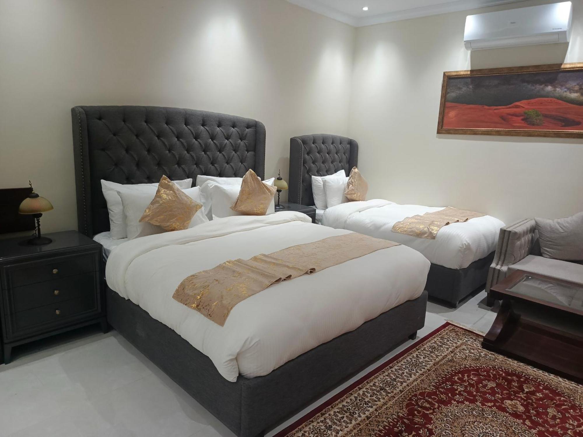 Hidden Hills Hotel & Resort Mansehra Екстер'єр фото