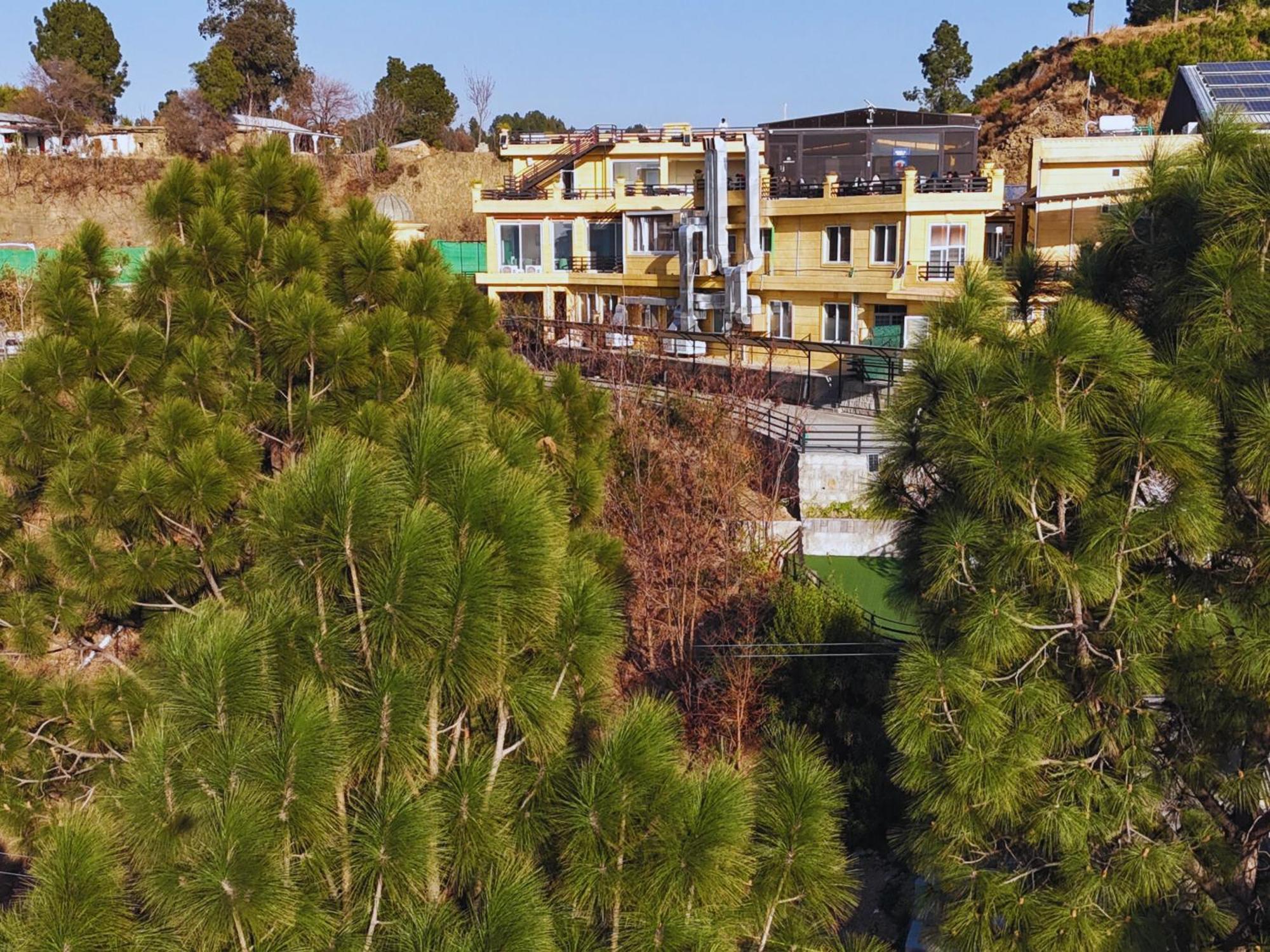 Hidden Hills Hotel & Resort Mansehra Екстер'єр фото